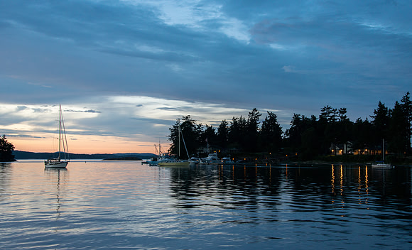 San Juan Islands, Washington,               Sunset on Friday Harbor